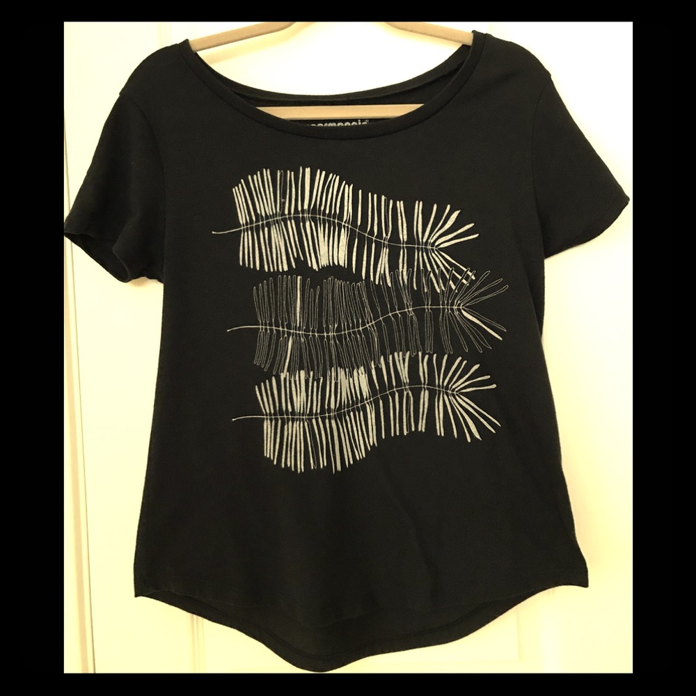 Hand drawn Graphic Tee.